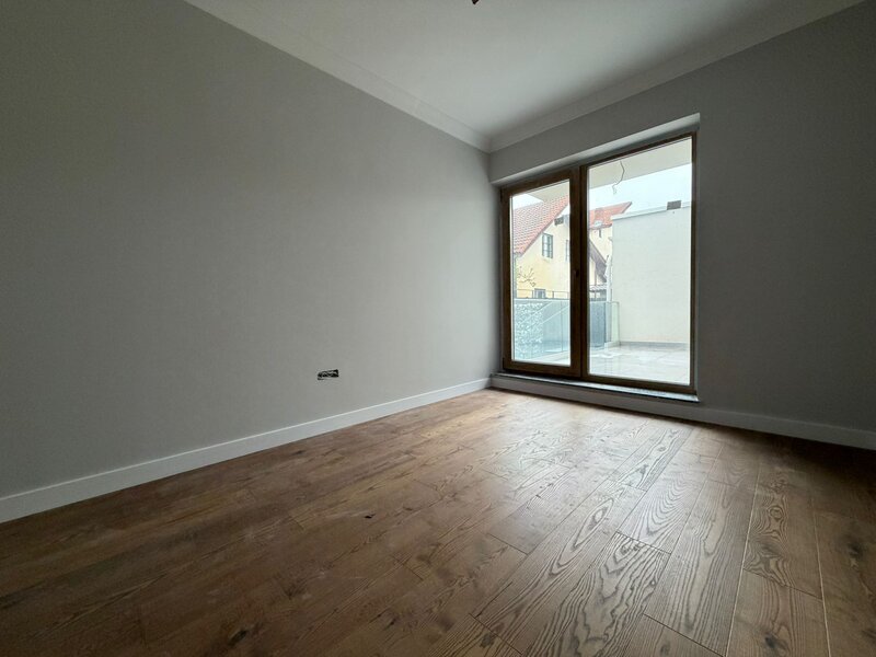 Pipera apartament 3 camere cu gradina proprie, mutare imediata, comision 0%